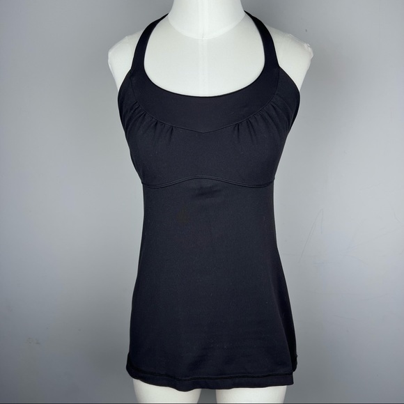 lululemon athletica Tops - EUC - Lululemon Black Tank w/ Built-in Bra & Back Detail, Size 8